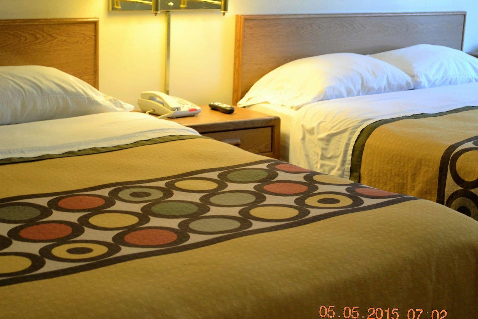 Brookshire Inn Inez Esterno foto